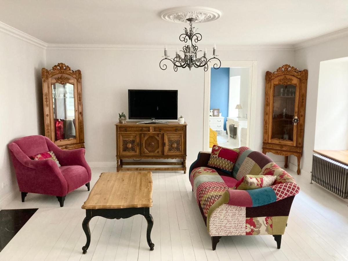 Shabby Chic - Apartment In The Heart Of Vilnius Old Town Eksteriør billede