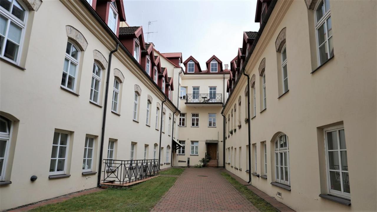 Shabby Chic - Apartment In The Heart Of Vilnius Old Town Eksteriør billede