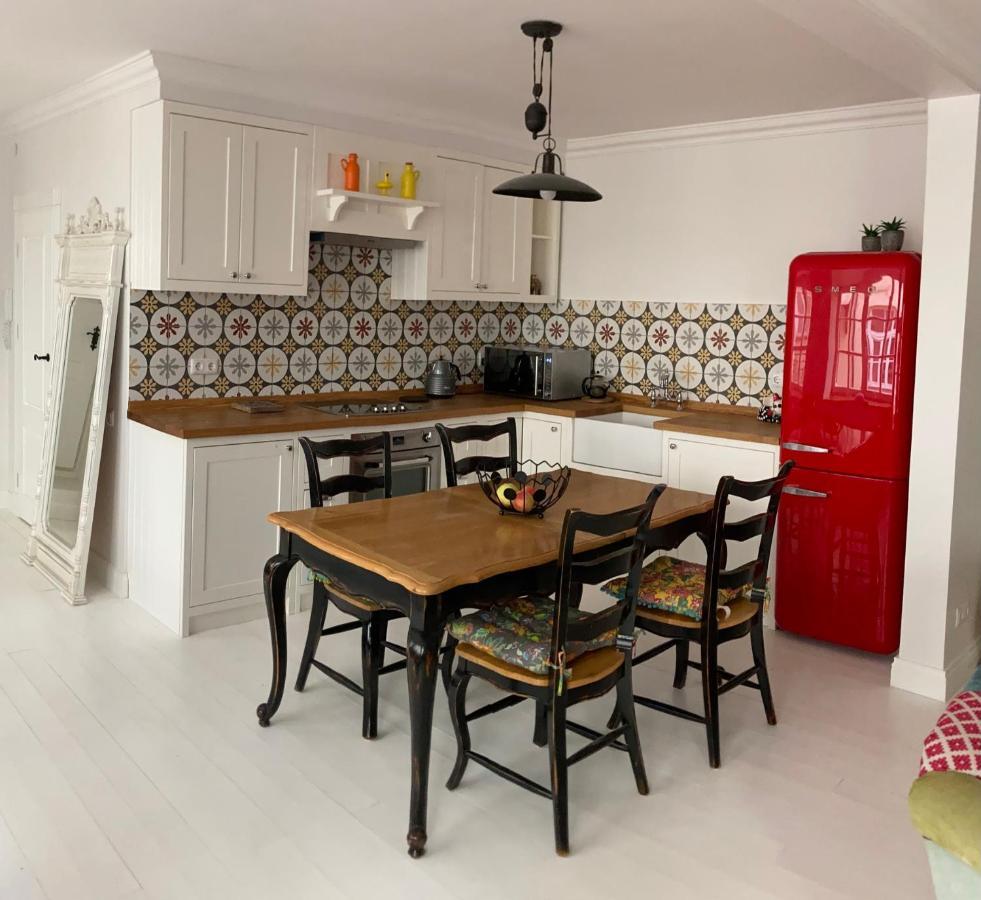 Shabby Chic - Apartment In The Heart Of Vilnius Old Town Eksteriør billede
